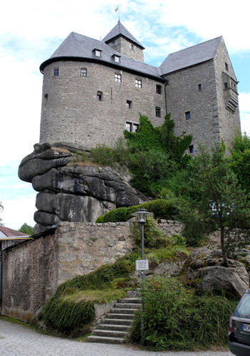 Brücke und Eingang zur Burg