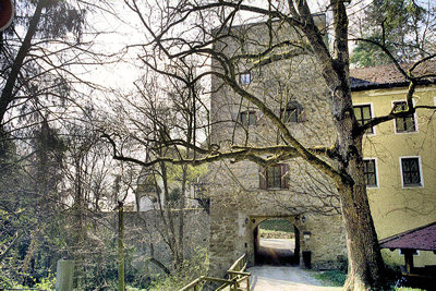 Torturm zur Vorburg (zum Vergrößern anklicken!)