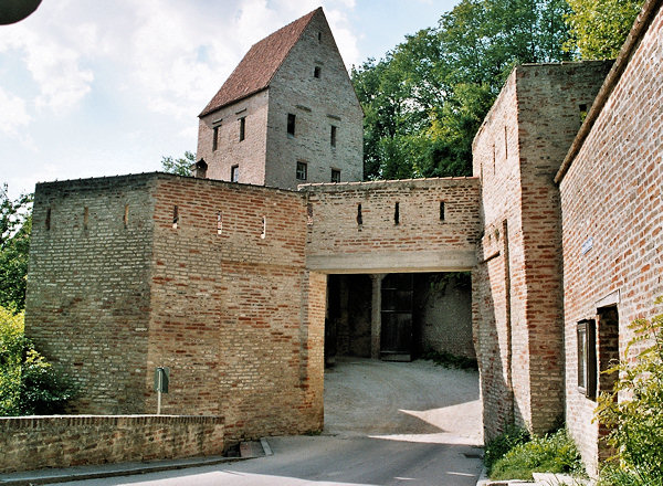 Äußeres Tor