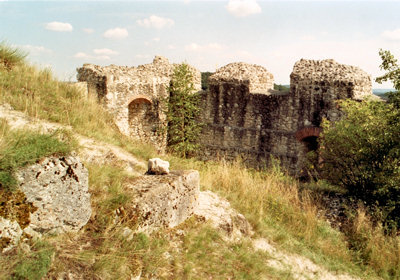 Ruine der Kernburg (zum Vergr&ouml;&szlig;ern anklicken!)