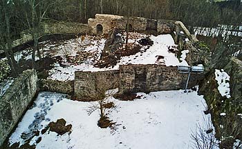 Reste des Palas (zum Vergrößern anklicken!)