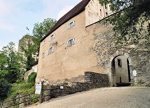Zugang zur Vorburg (Zum Vergrößern anklicken!)