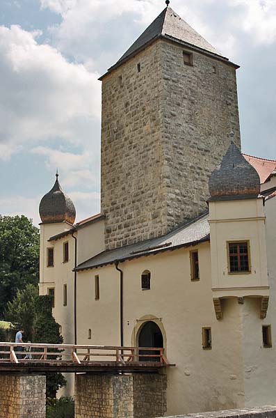 Bergfried