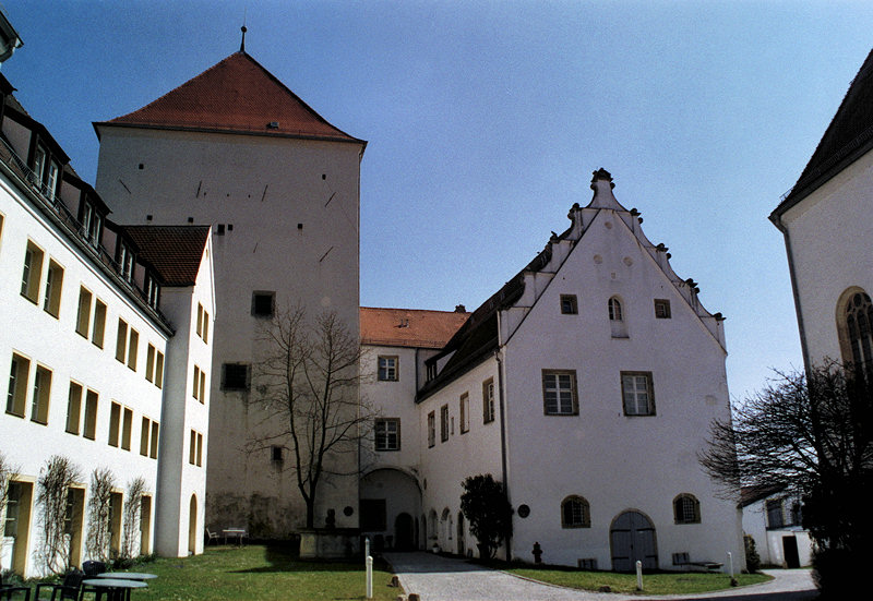 Wohnturm in Wörth