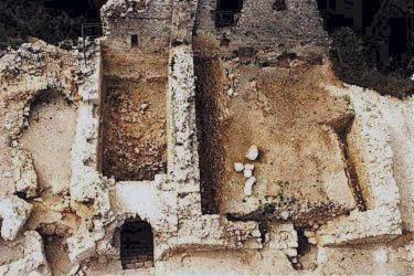 Kapelle während der Ausgrabungen