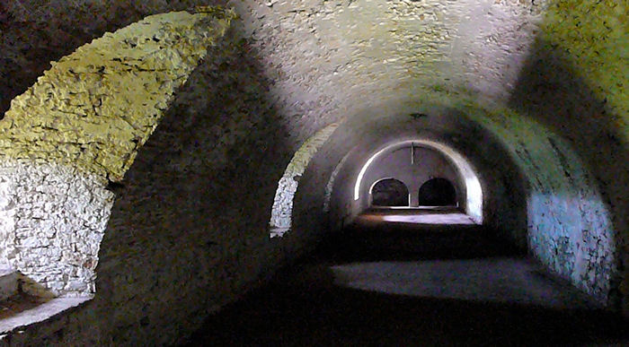 Gang in der Bastion